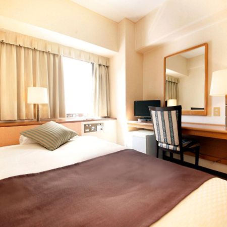 Central Hotel Йокосука Екстер'єр фото