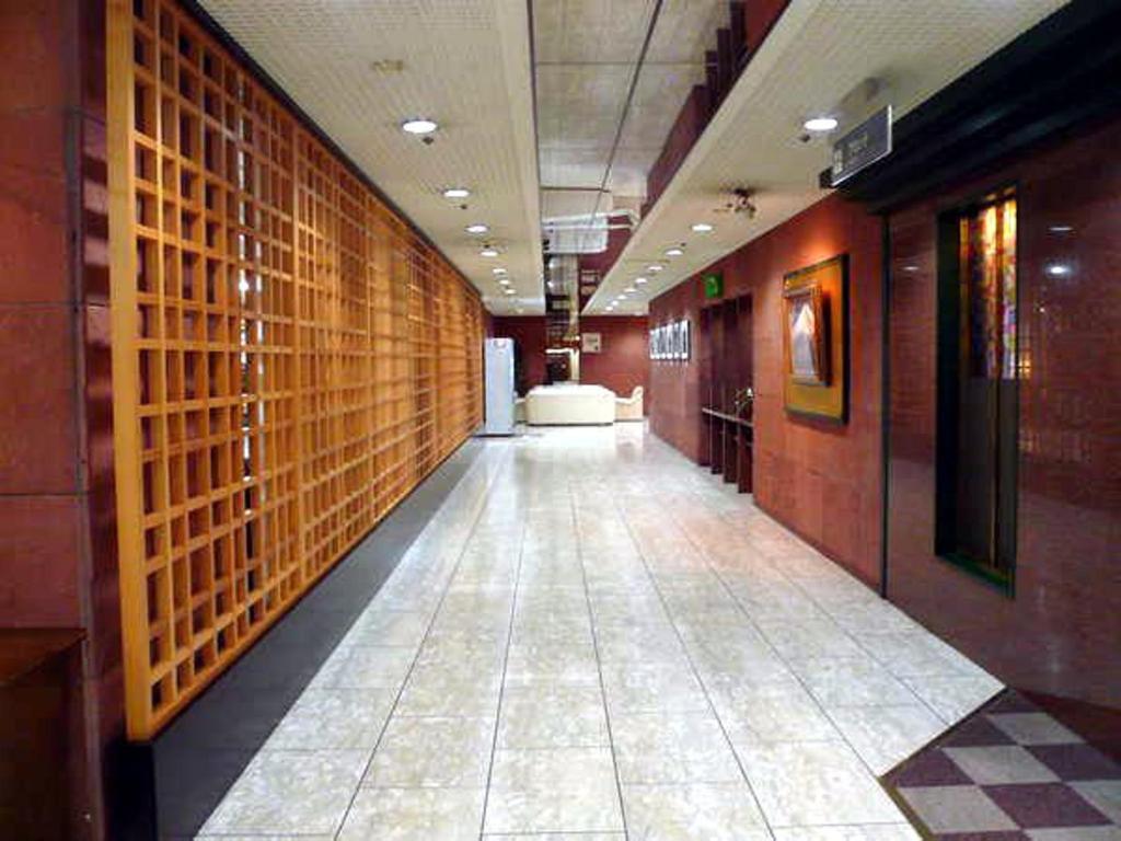 Central Hotel Йокосука Екстер'єр фото