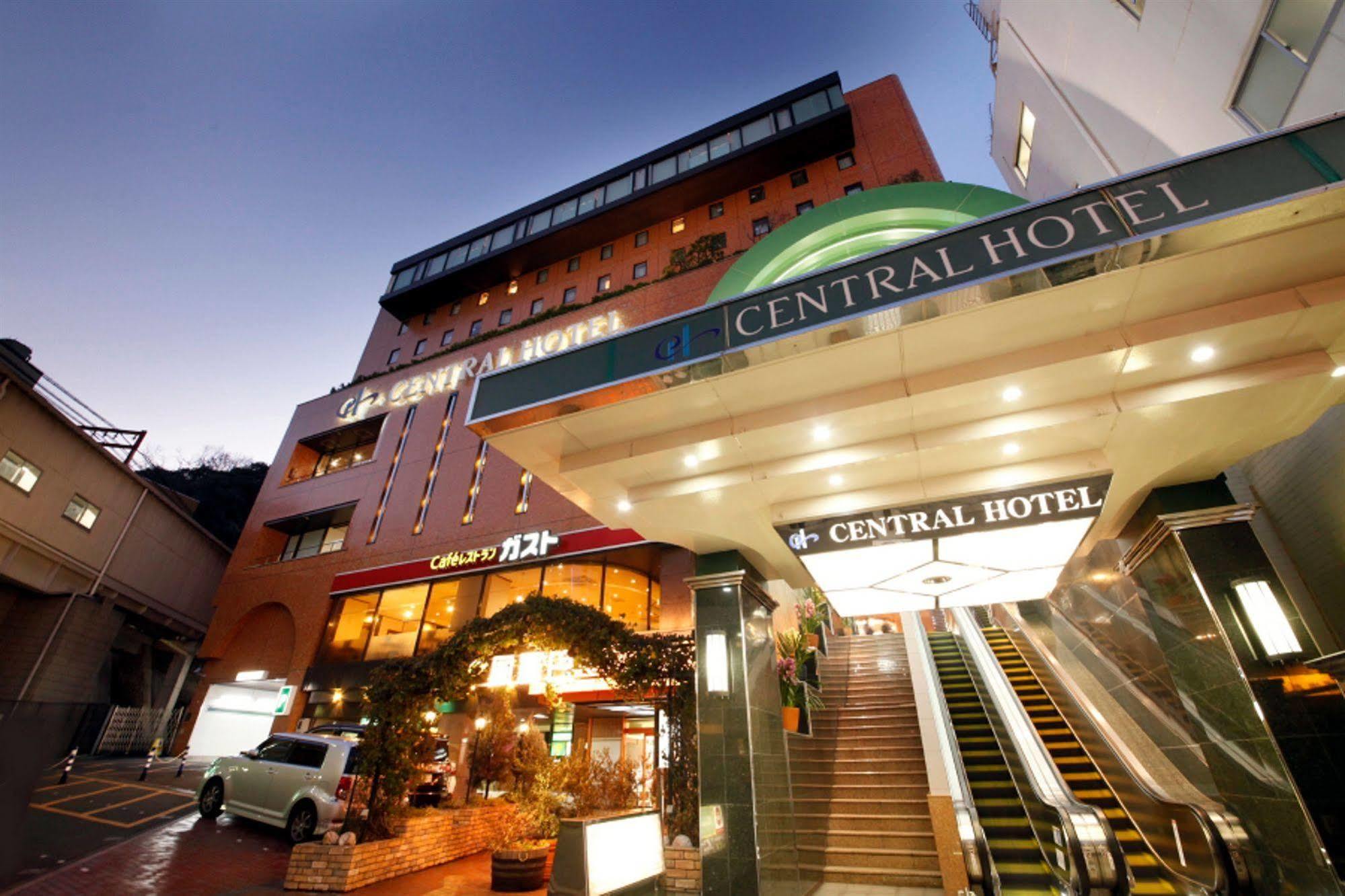 Central Hotel Йокосука Екстер'єр фото